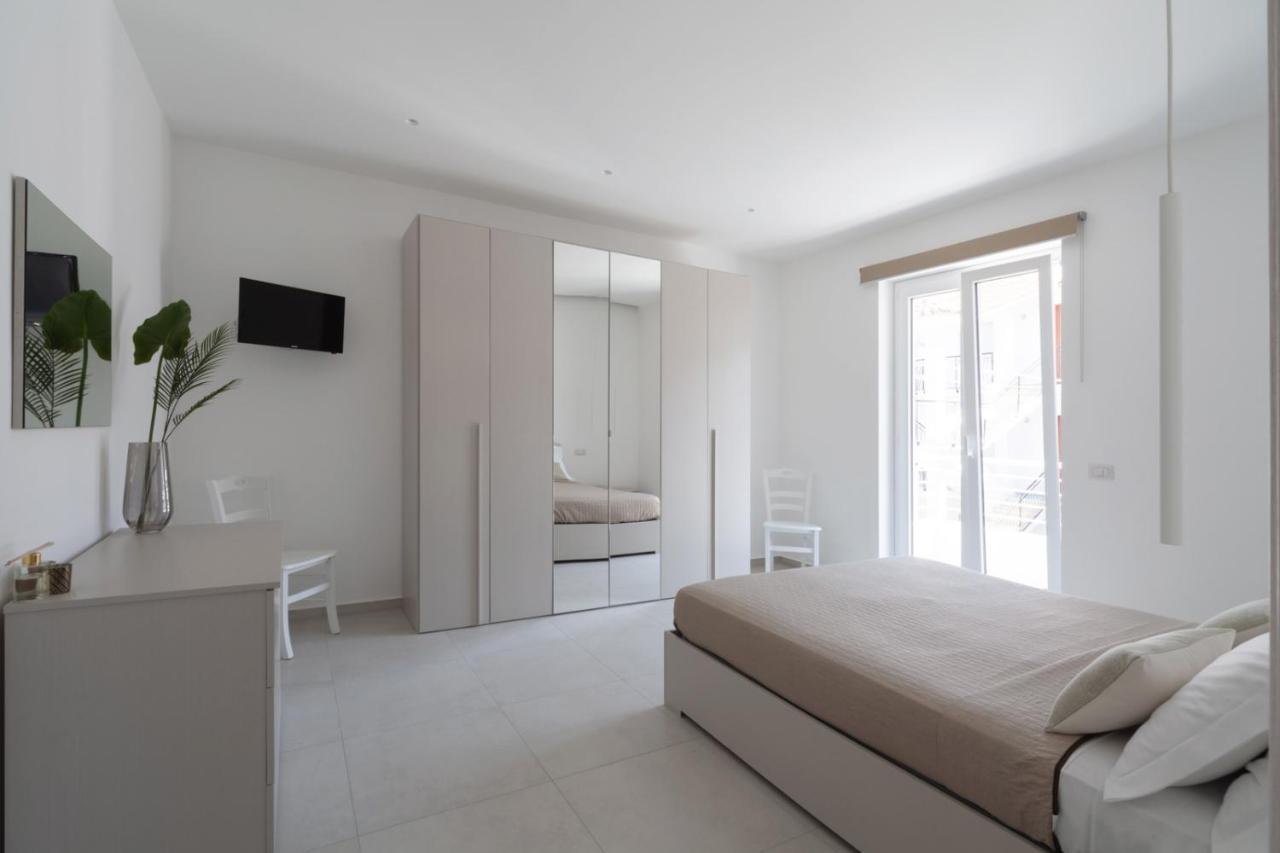 Cordovena Suites Capo dʼOrlando Exteriér fotografie